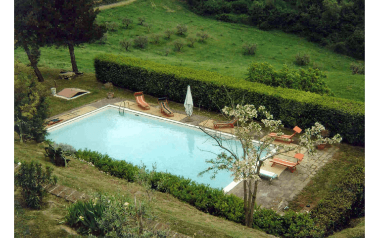 piscina in collina
