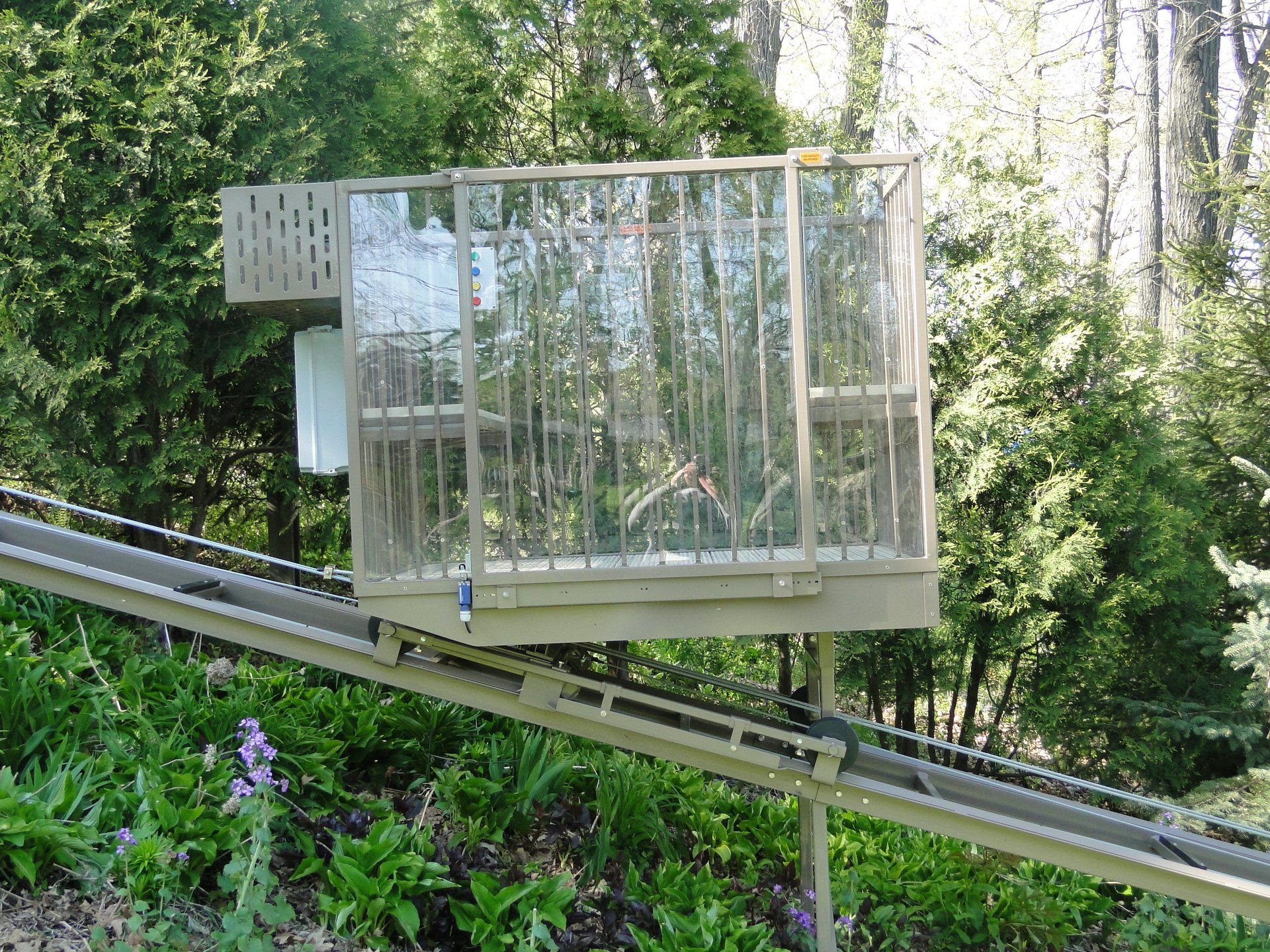 Multiple Braking Systems on all Hillside Trams hill lift installs