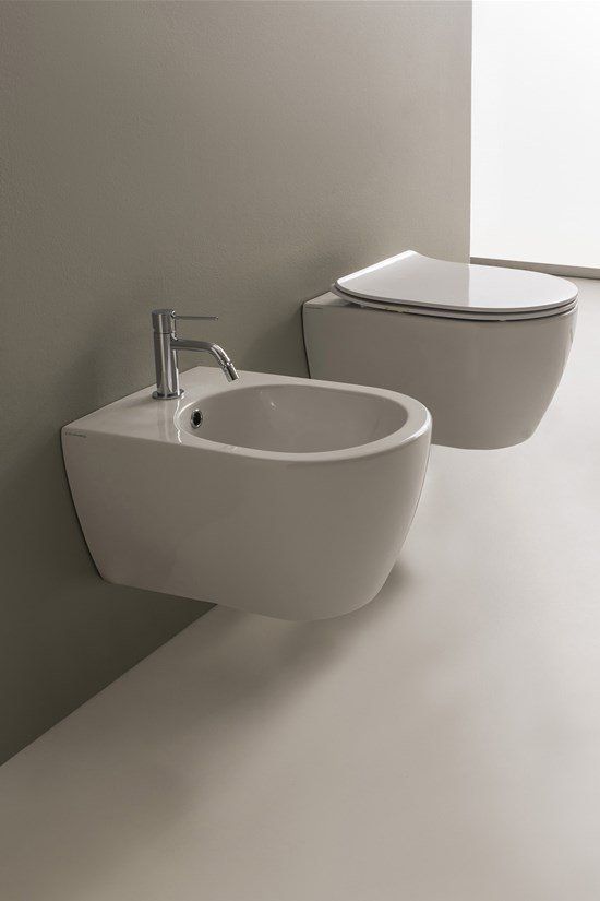 Sanitary ware Scarabeo