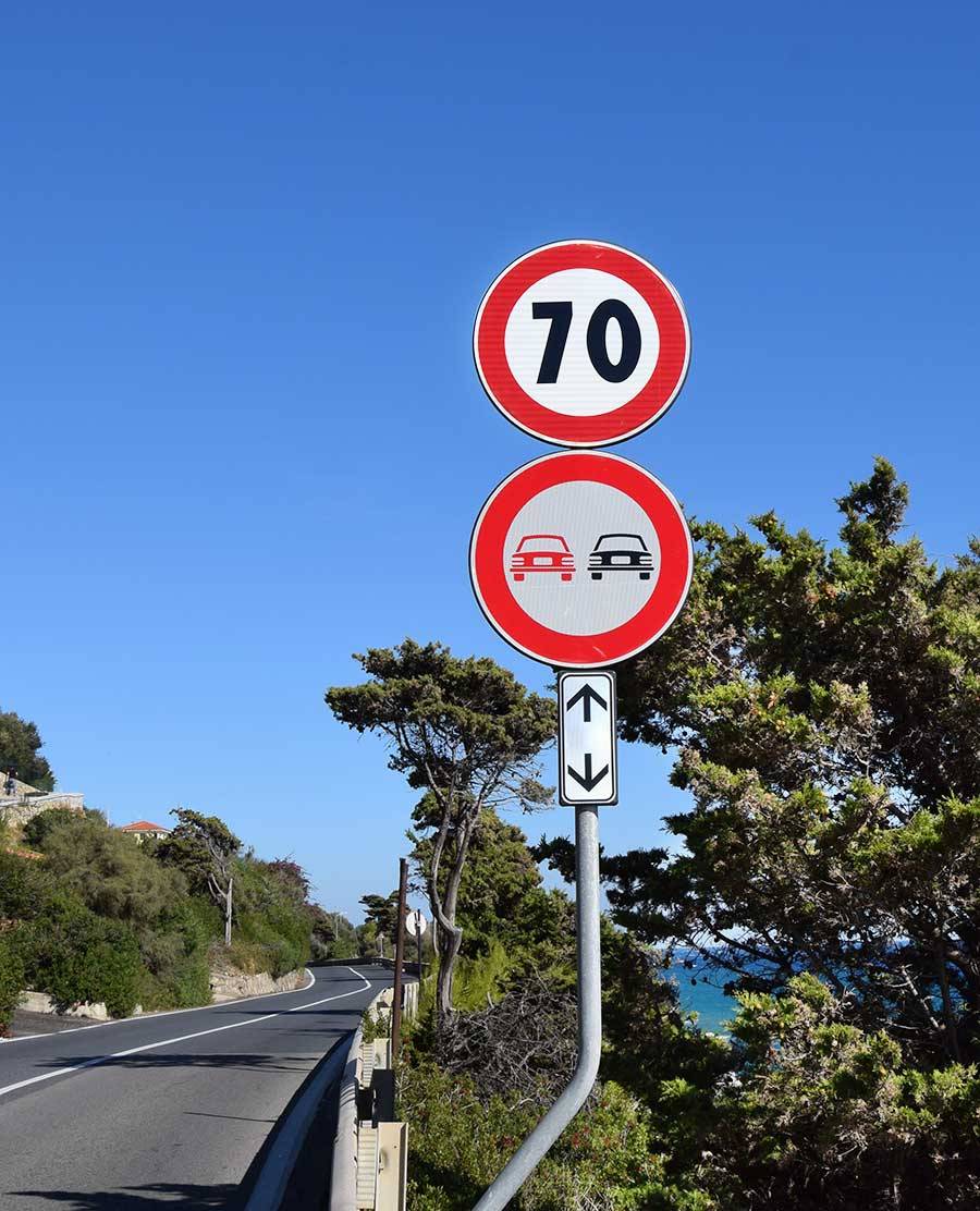 Segnali stradali