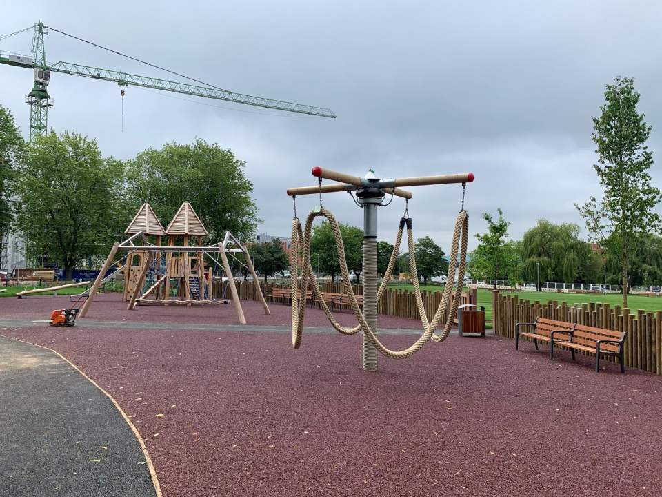 Arredo parco giochi