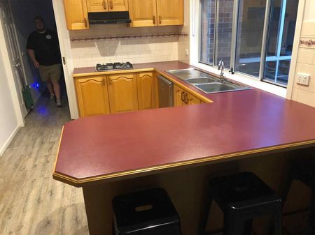 red counter top