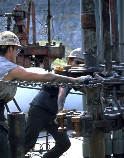 A photo of workers on a worksite.