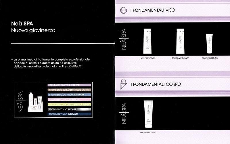 Pubblicità del prodotto Néa SPA con articoli per la cura del viso e del corpo; testo, immagini del prodotto e barre colorate su sfondo scuro.