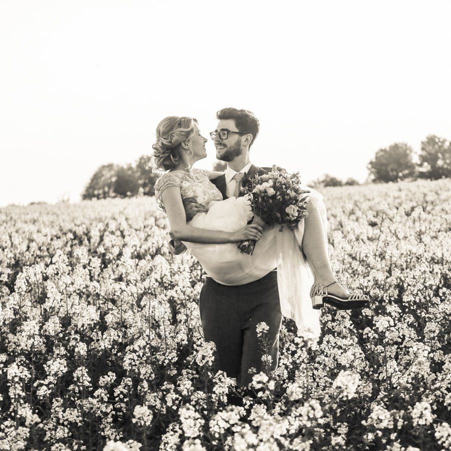 stone barn wedding photos