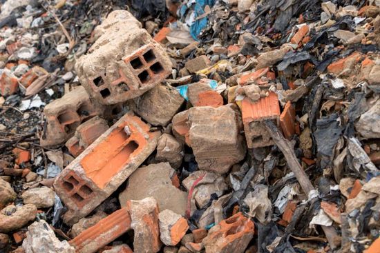 materiale accumulato dopo una demolizione