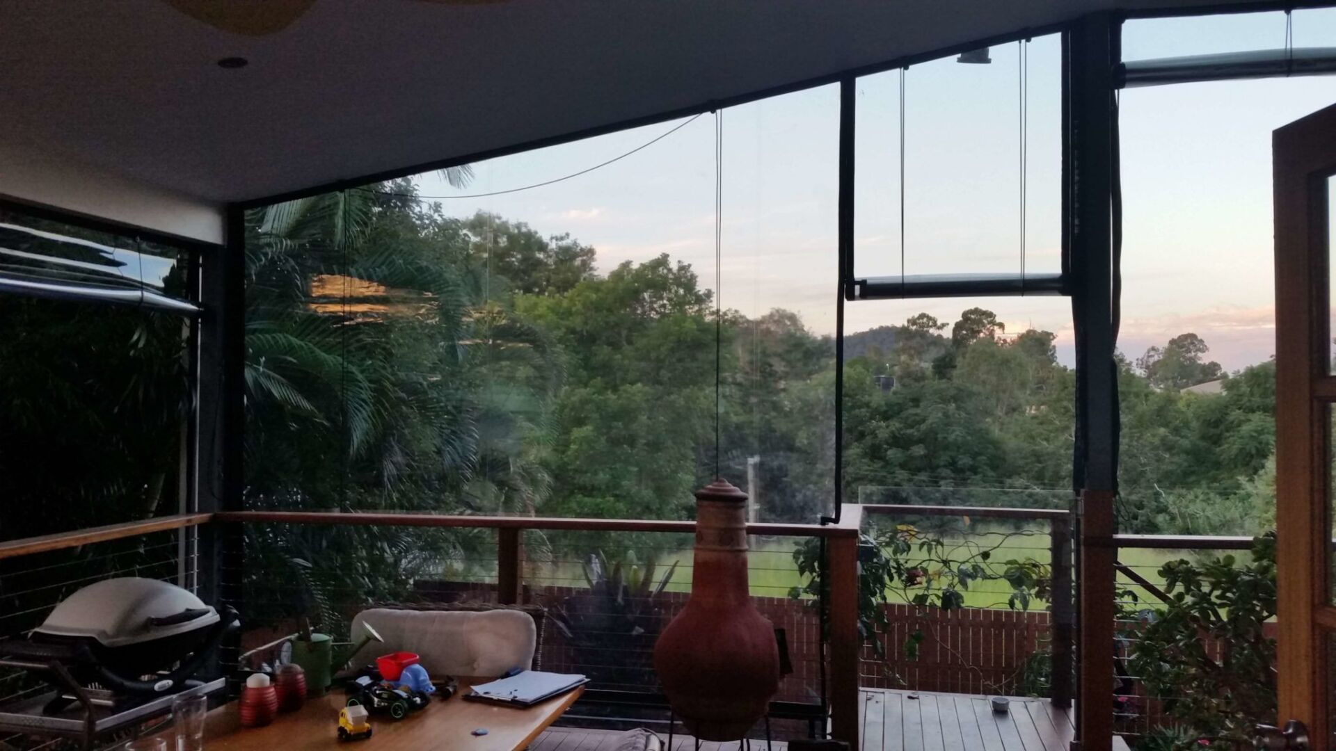 CAFÉ BLINDS