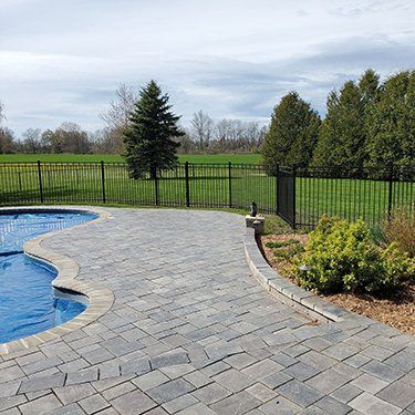 metal fence builders and contractors in Hamilton metal and chain link fence builders hamilton