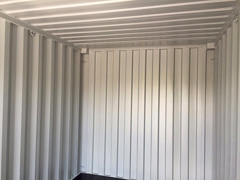 Empty storage container