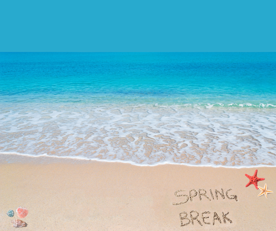ocean fading into beach with 