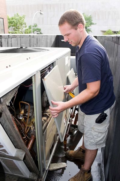 Ductless air conditioner