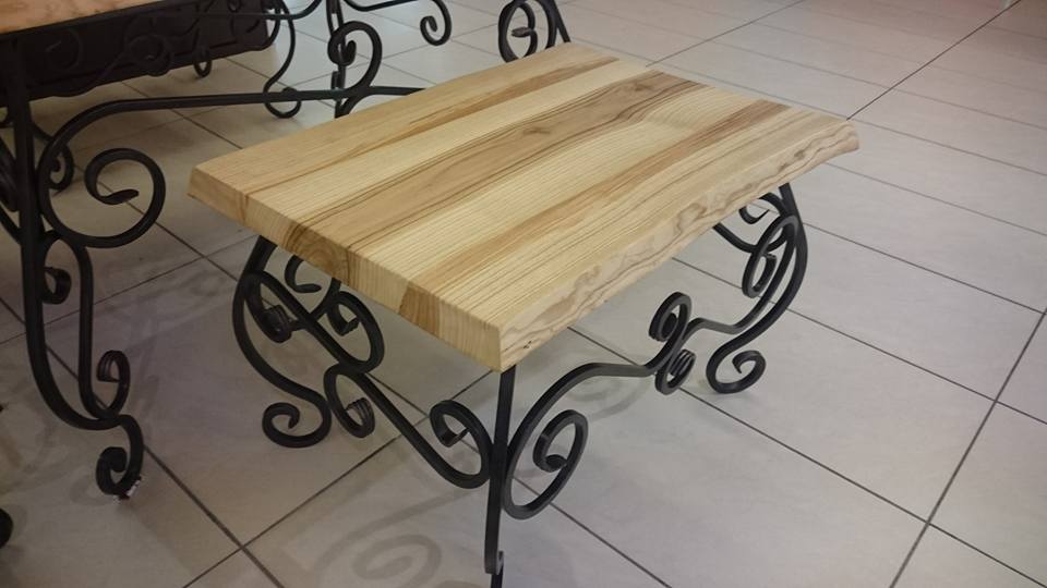 Lauko baldai