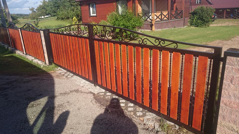 Vartai, tvoros