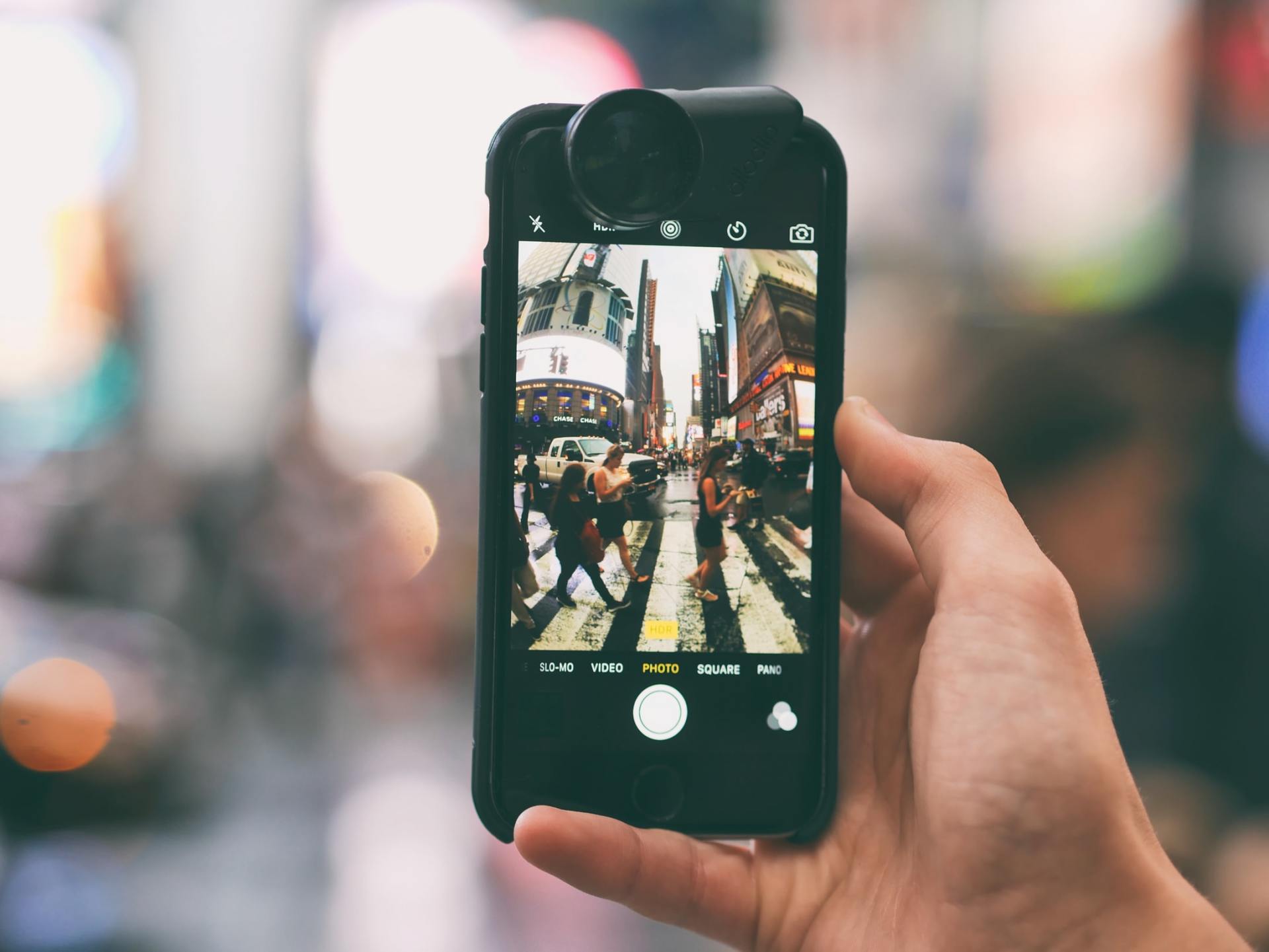 Shooting Video Using Mobile Phone Shooting Video Using Mobile Phone