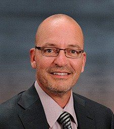 Reinaldo Mijares, MD portrait photo