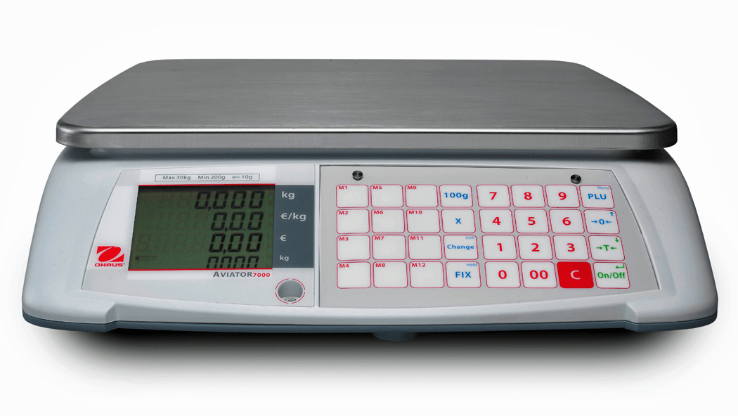 Eine digitale Waage mit einer Anzeige, auf der 0000 steht
