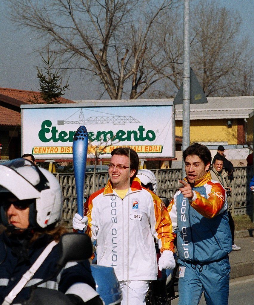 Persone e logo Eterecemento