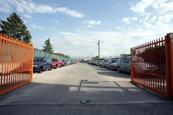 deposito auto da demolire
