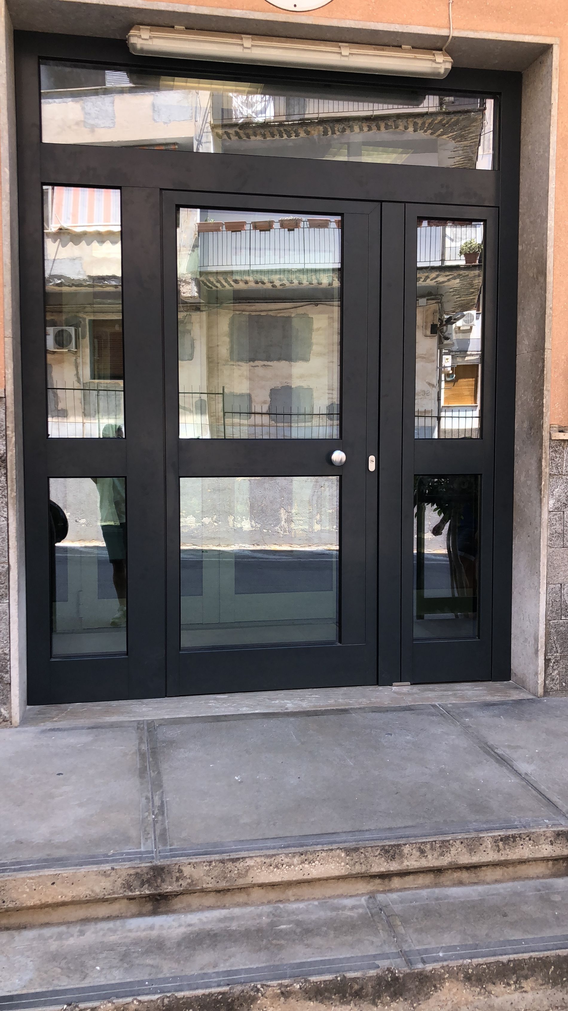 produzione portoni