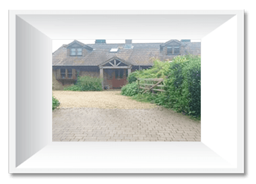 FRAMING PROFESSIONALS IN TEST VALLEY