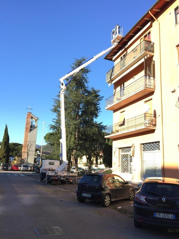 Piattaforme aeree da 25 metri 2