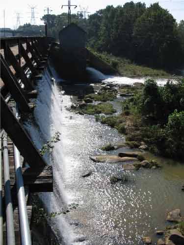 The falls at the Columbia Canal.