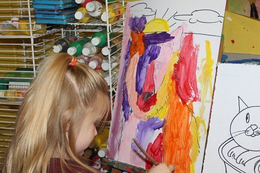 Schilderen en tekenen! Kinderfeestje, met pannenkoeken, met patat, met warm eten, kinderfeestjes, verjaardagsfeestje, het leukste kinderfeestje, kinderpartijtje, Groningen, Veendam, Scheemda, Delfzijl, Haren, Leek, Roden, Drenthe, Friesland, Zuidlaren, Zuidbroek, Noordbroek, Winschoten, Hoogezand, Appingedam, Muntendam, Wildervank, Oude Pekela, Nieuwe Pekela, Slochteren, Coevorden, voor alle leeftijden, 4 jaar, 5 jaar, 6 jaar, 7 jaar, 8 jaar, 9 jaar, 10 jaar, 11 jaar, 12 jaar