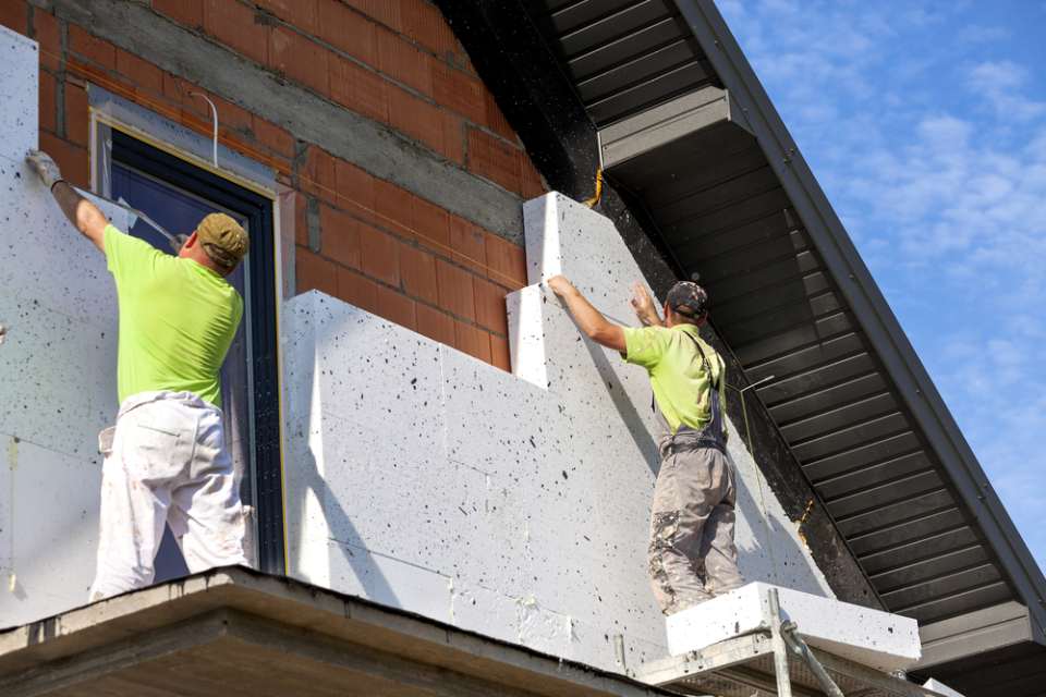 Applicazione di pannelli isolanti