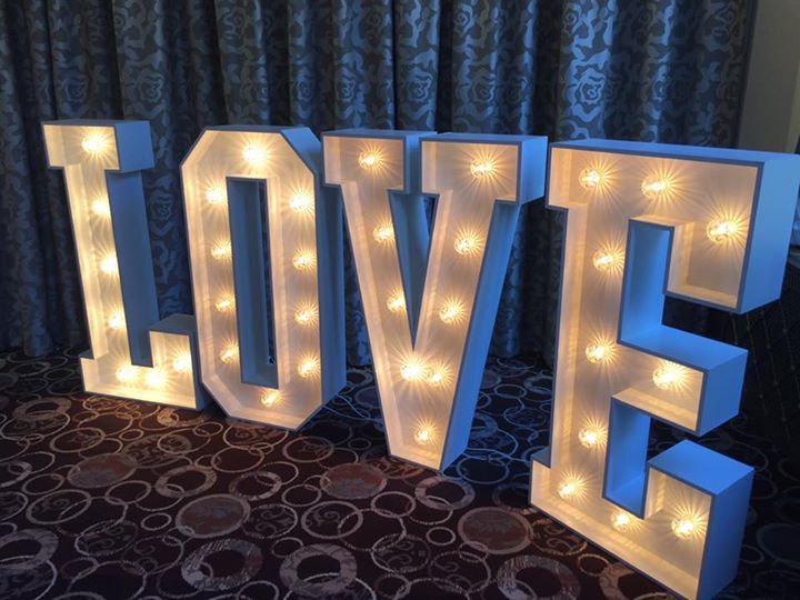 LOVE lights