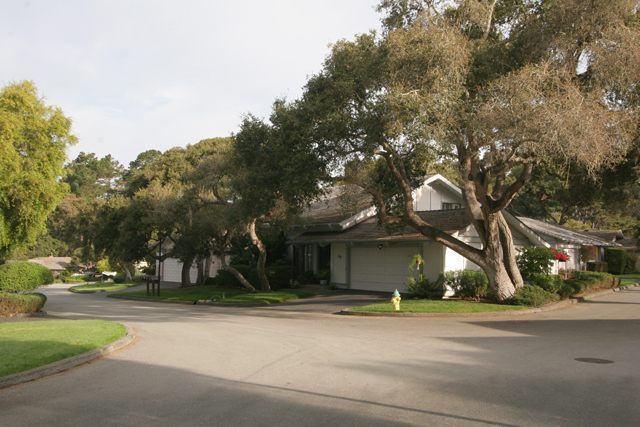 country club gate condos