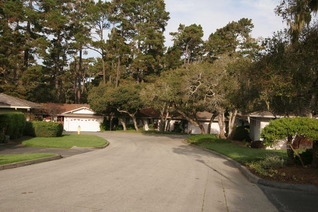 country club gate condos