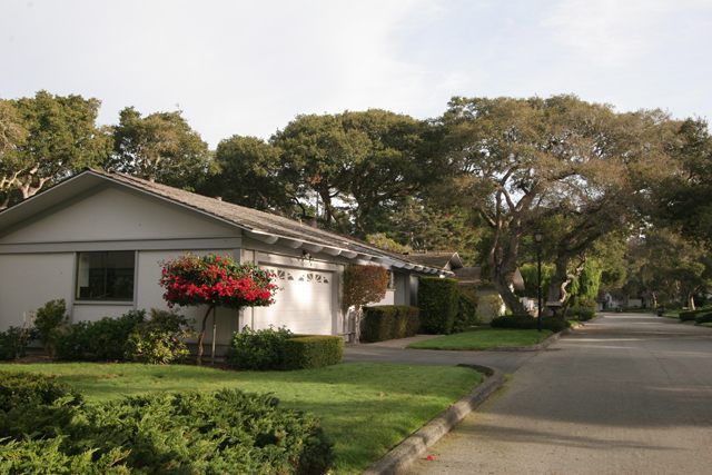 country club gate condos