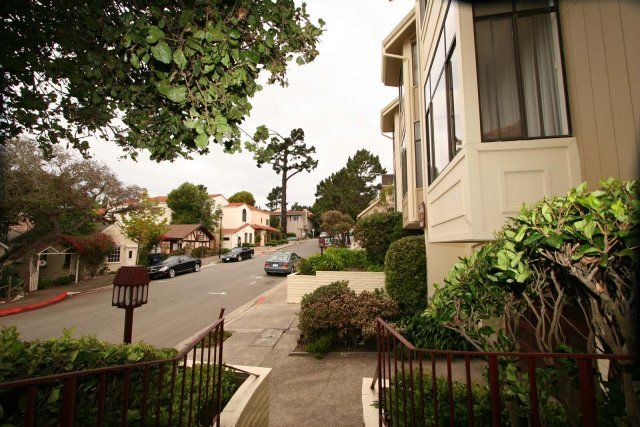 Del Mission Court