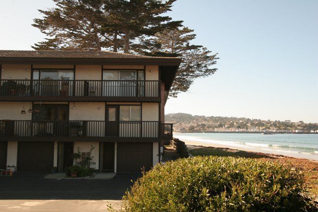 Del Monte Beach