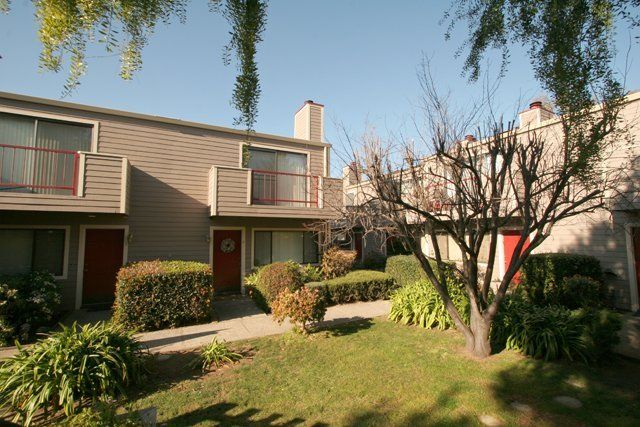 Sarella Condos