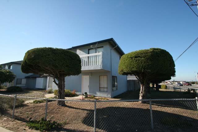 Wilson Townhouses