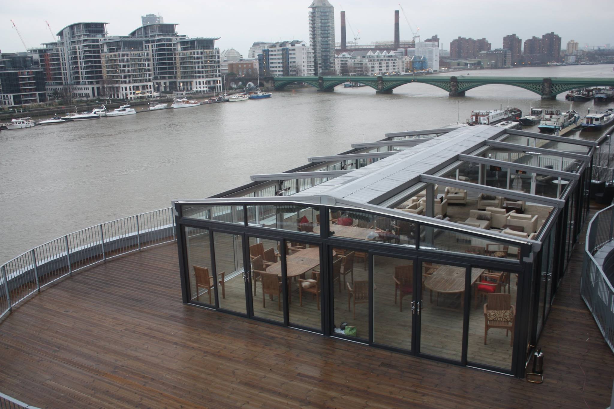 Pergola for restaurant