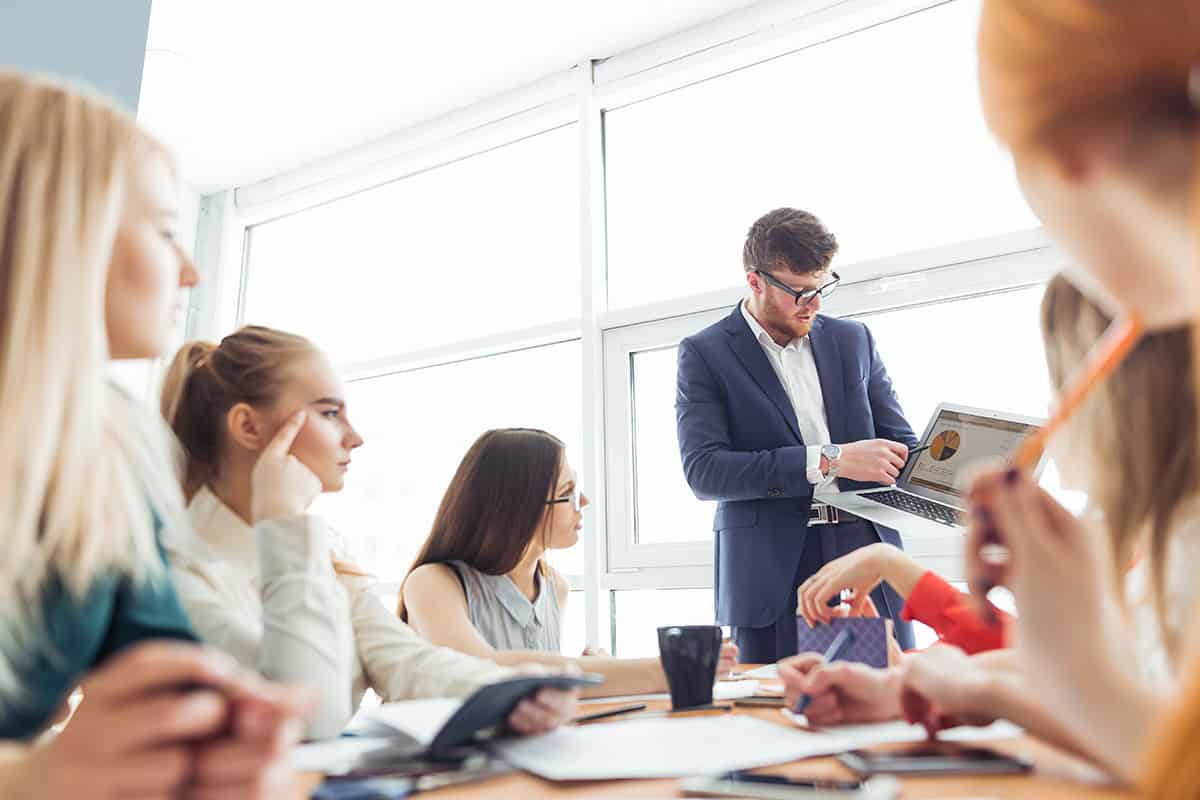 Benefits of Recurrent Employee Training and Development in Dubai for Corporate Employees