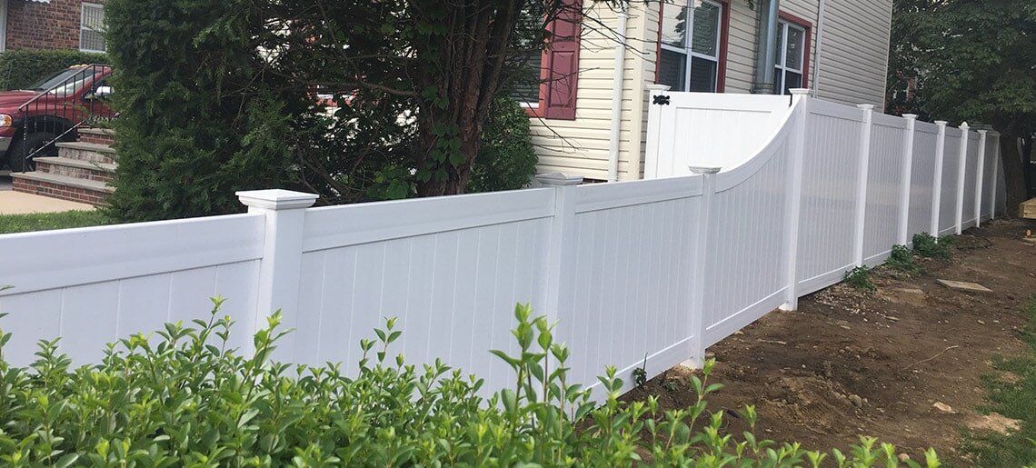 PVC & Vinyl Fence