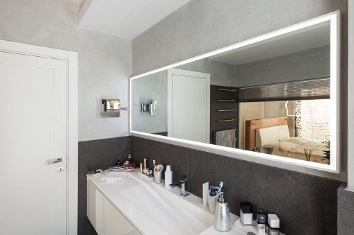 Mirrors - Shower and Mirror services in Saratoga, CA