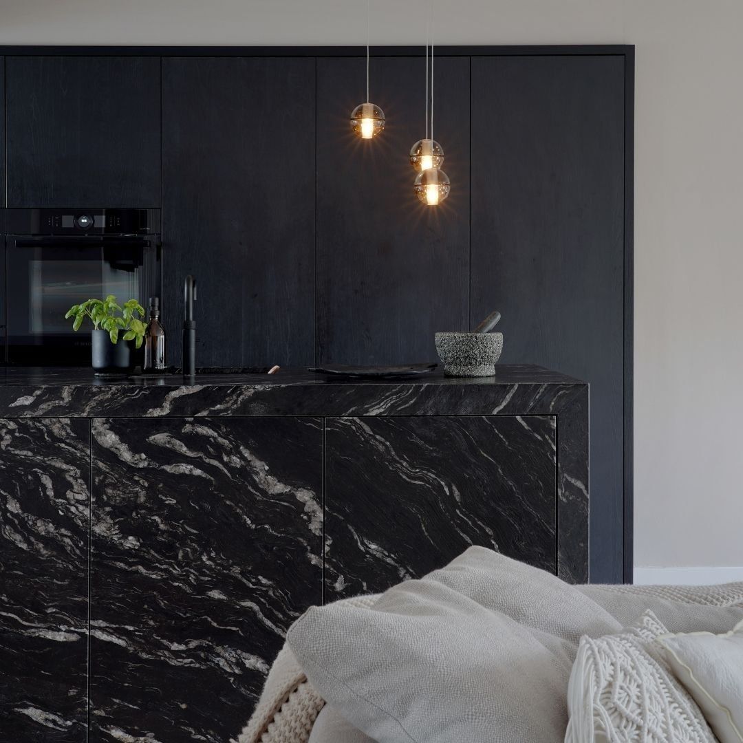Luxe uitstraling met Dekton Keuken met Dekton werkblad en frontjes