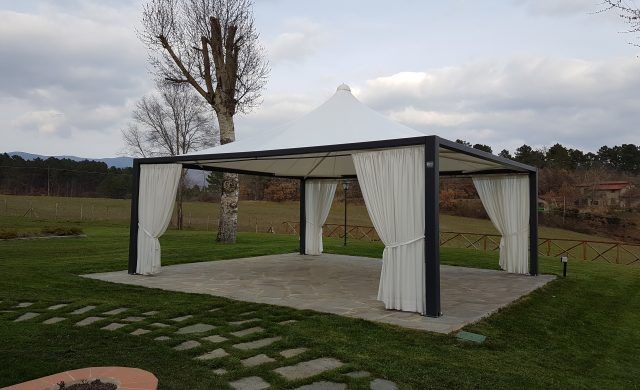 gazebo in alluminio
