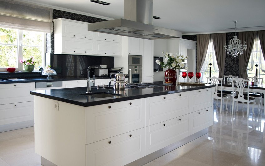 Kitchen splashback installations