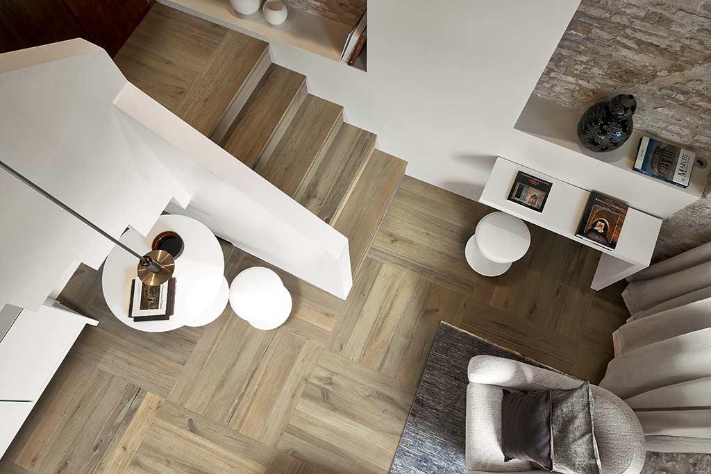 Pavimento in gres porcellanato effetto legno di Rex ceramicheFlorim