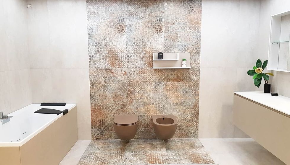progetto bagno showroom edilappia arredobagno iotti superfici gres porcellanato naxos sanitari flaminia vasca idromassaggio novellini