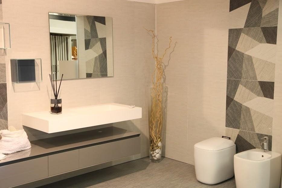 allestimento bagno showroom edilappia arredobagno antonio lupi superfici ceramica sant'agostino sanitari flaminia