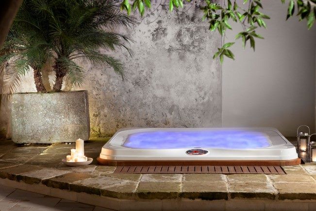 private wellness jacuzzi