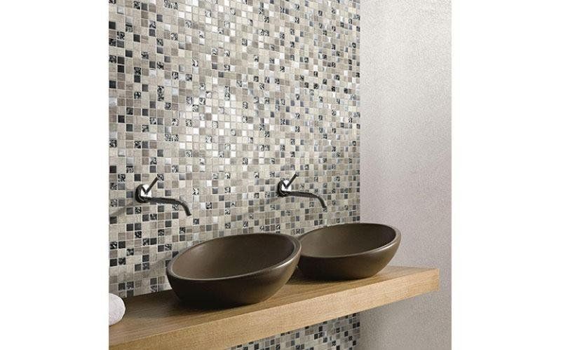 rivestimento bagno con mosaico boxer