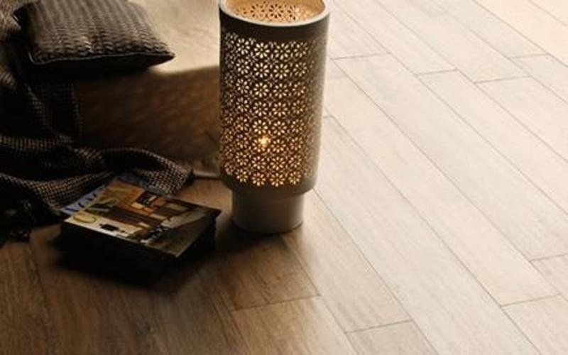 pavimento in gres porcellanato effetto parquet di ceramica sant agostino
