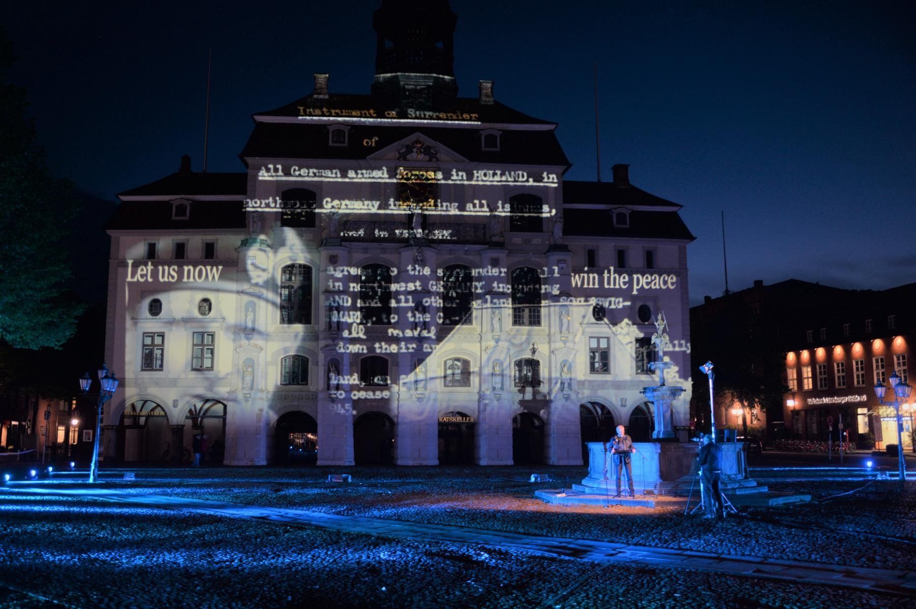 Marktplatz Lüneburg zum 75. Jahrestag der Kapitulation